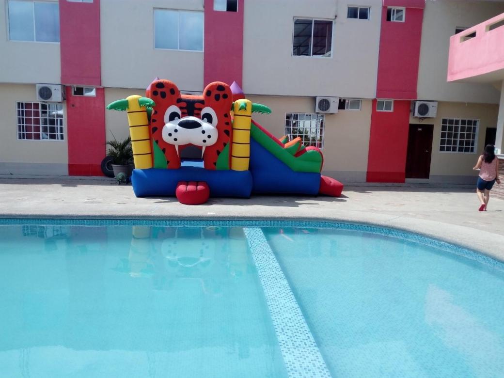Hotel Pikeiro Blue Manta Εξωτερικό φωτογραφία